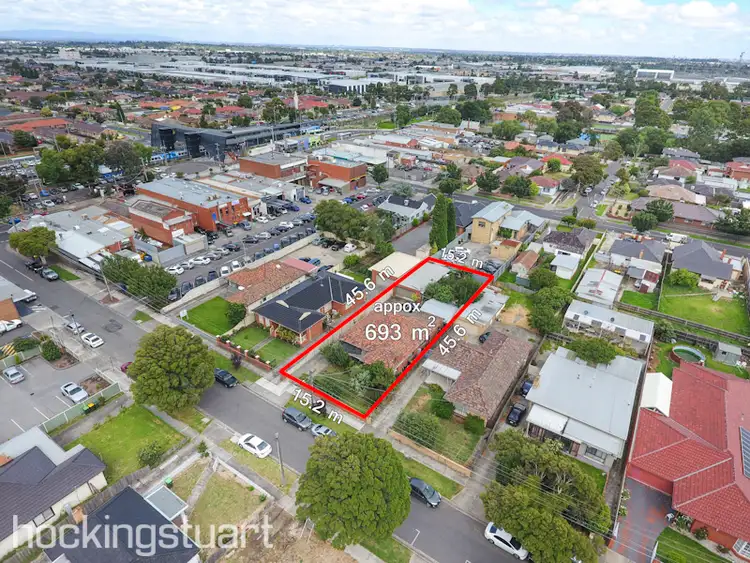 Second view of Homely house listing, 7 Highlands Road, Thomastown VIC 3074