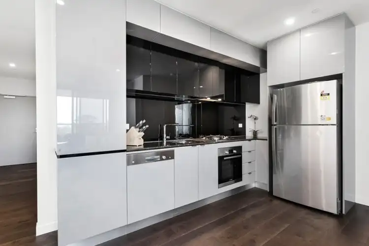 Fifth view of Homely apartment listing, 212/5 Sovereign Point Court, Doncaster VIC 3108
