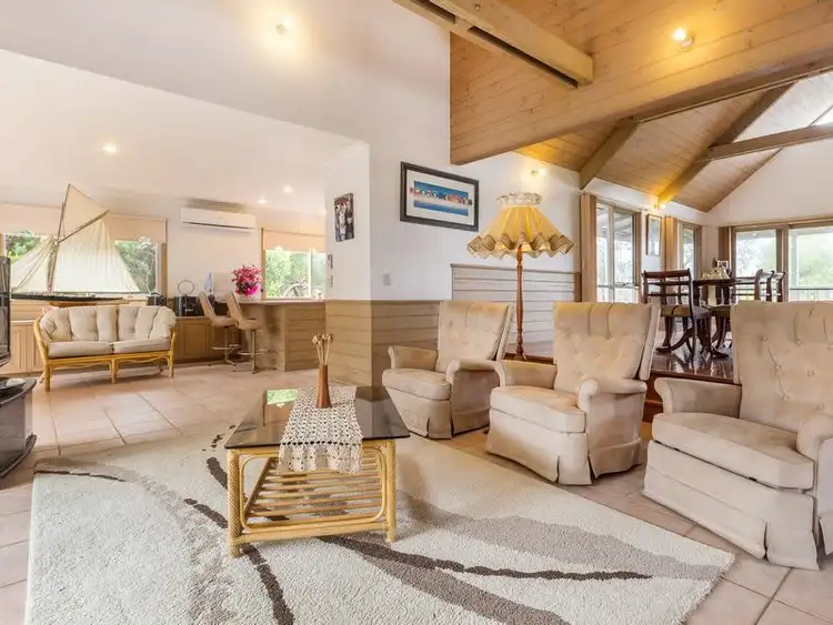 Sixth view of Homely house listing, 4 Kimberley Court, Blairgowrie VIC 3942