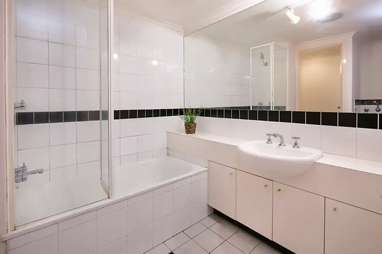 Fifth view of Homely apartment listing, 22/26 Victoria Street, Fitzroy VIC 3065