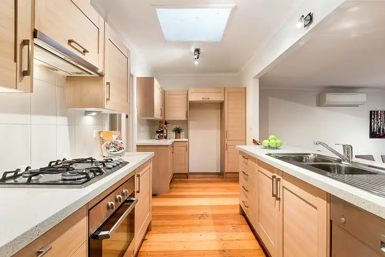 Second view of Homely unit listing, 1/348 Chesterville Road, Bentleigh East VIC 3165