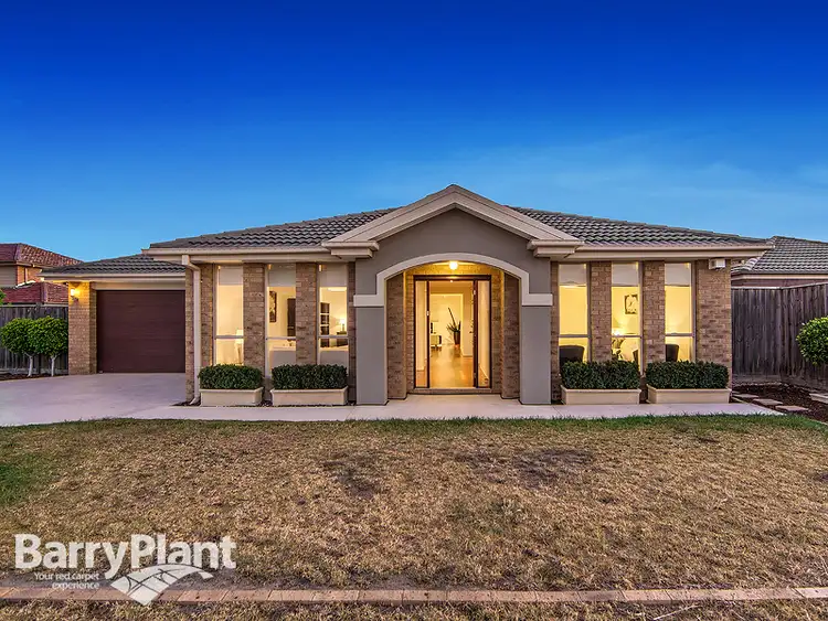 2 Alness Court, Deer Park VIC 3023
