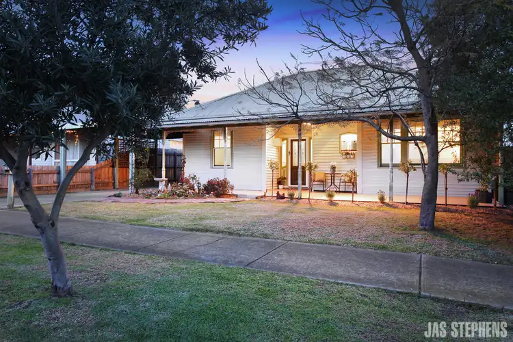 9 Banool Avenue, Yarraville VIC 3013