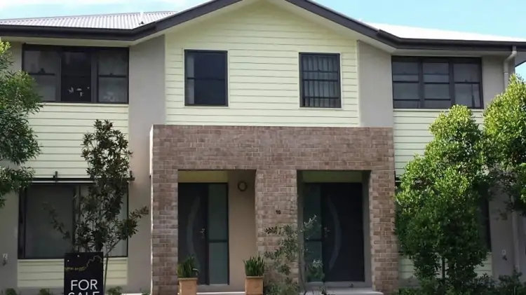 Main view of Homely townhouse listing, 1/16 Seashell Avenue, Coomera QLD 4209
