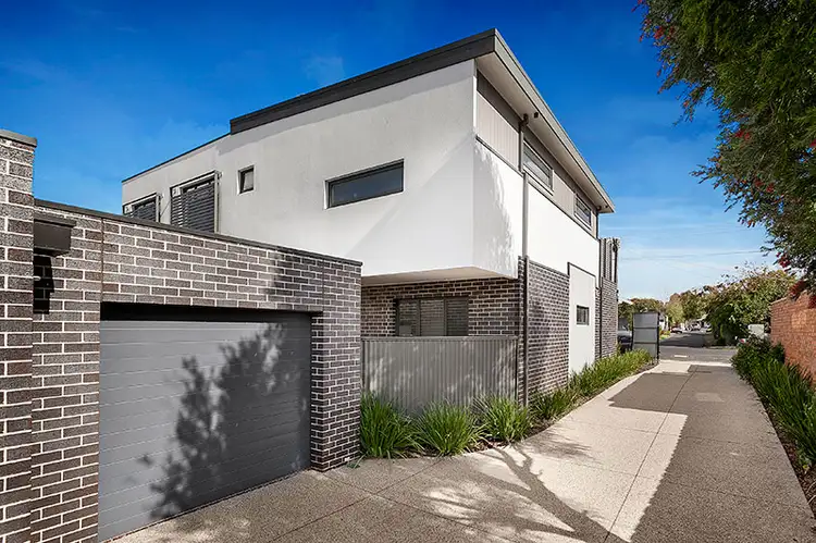 Sixth view of Homely house listing, 2/8A Schofield Street, Essendon VIC 3040