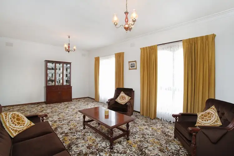 Third view of Homely house listing, 6 Ramsey Close, Gladstone Park VIC 3043