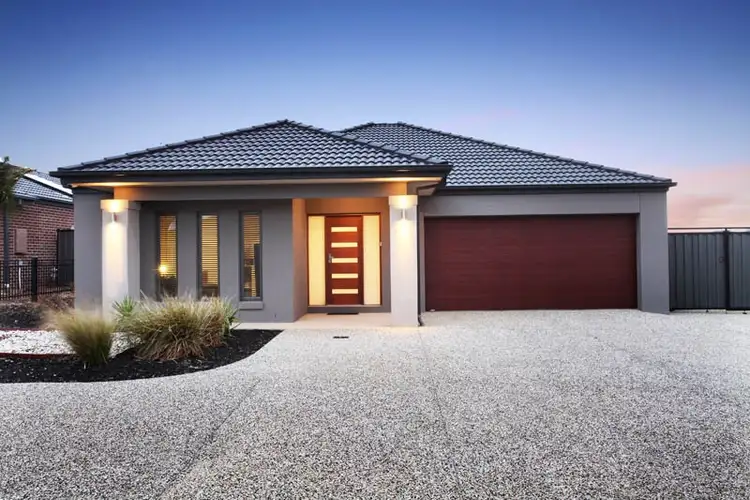 24 Soaring Road, Tarneit VIC 3029