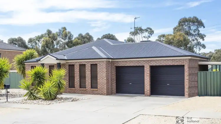 7 Janelle Drive, Maiden Gully VIC 3551