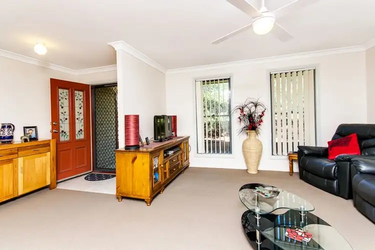 1/4 Norwich Avenue, Raworth NSW 2321