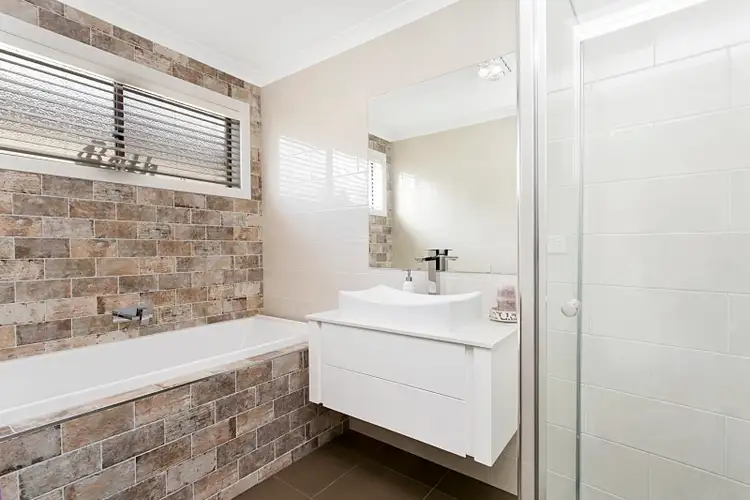 Seventh view of Homely house listing, 14 Nyah Court, Broadford VIC 3658