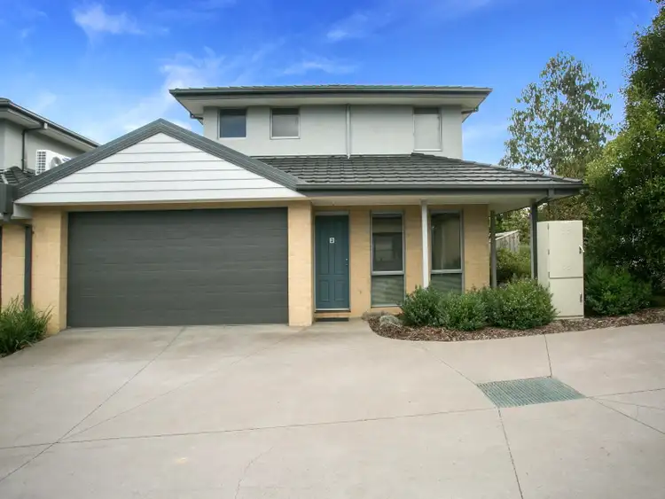 Main view of Homely house listing, 2/3 Warrenwood Place, Langwarrin VIC 3910