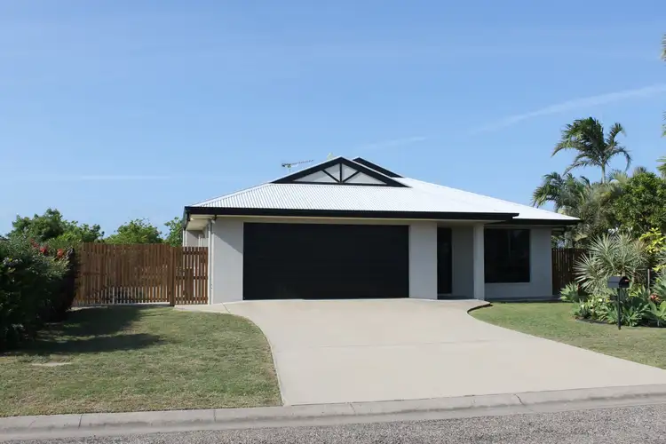 16 Lucinda Place, Bowen QLD 4805