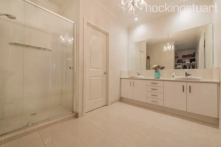 Fifth view of Homely house listing, 3 Treeview Lane, Narre Warren North VIC 3804