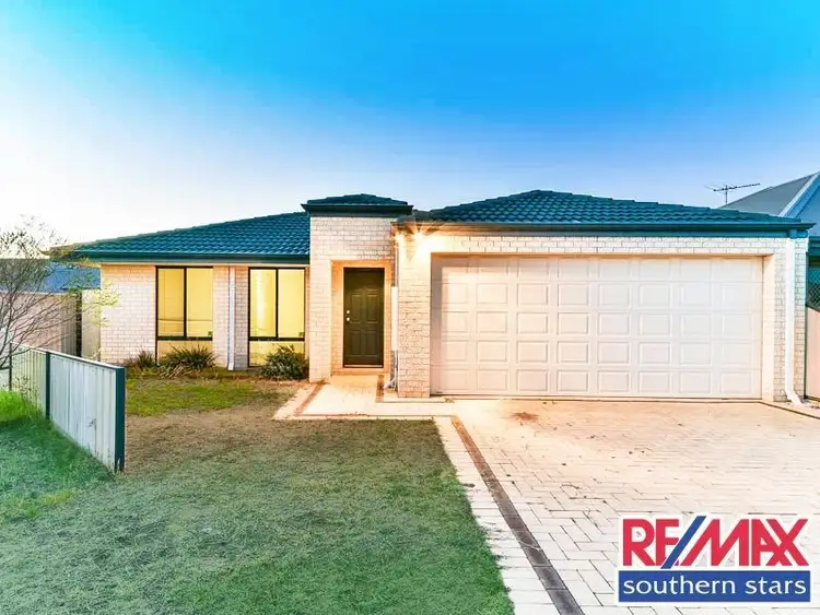 49 Balaka Way, Queens Park WA 6107