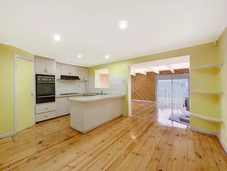 Third view of Homely house listing, 2 Moray Court, St Albans VIC 3021