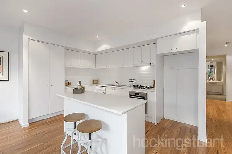 Fourth view of Homely apartment listing, 1/555 Main Street, Mordialloc VIC 3195