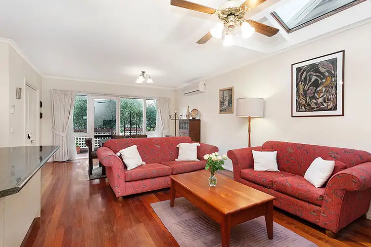 Second view of Homely unit listing, 2/6 Hope Avenue, Donvale VIC 3111