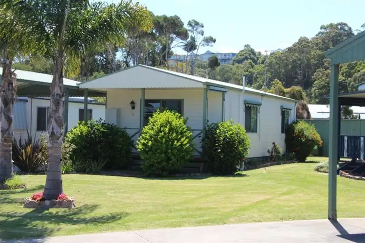 5/86 Golf Links
Road, Lakes Entrance VIC 3909