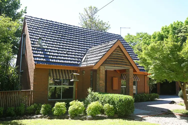 10 Barkers Road, Chum Creek VIC 3777
