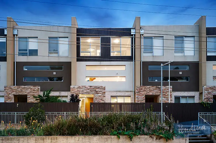 4/58 Bateman Road, Kensington VIC 3031