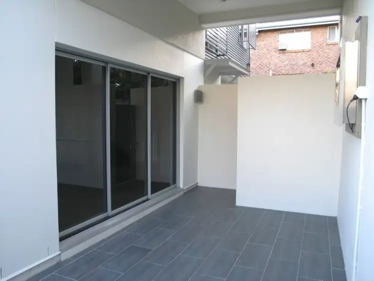 Sixth view of Homely townhouse listing, 2/9 Derby Street, Coorparoo QLD 4151
