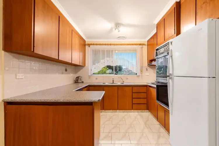 Fifth view of Homely house listing, 8 Rosenthal Crescent, Reservoir VIC 3073