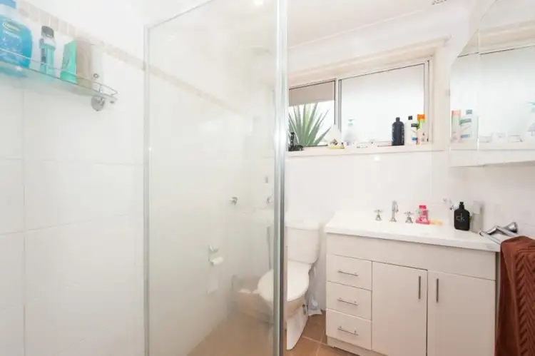 Sixth view of Homely villa listing, 3/30 Ocean Beach Road, Woy Woy NSW 2256