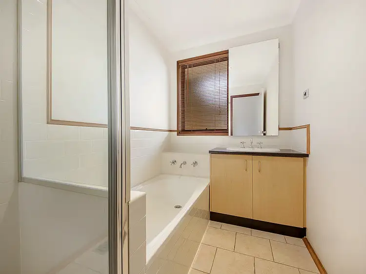 Seventh view of Homely house listing, 32 Tarlee Drive, Albanvale VIC 3021