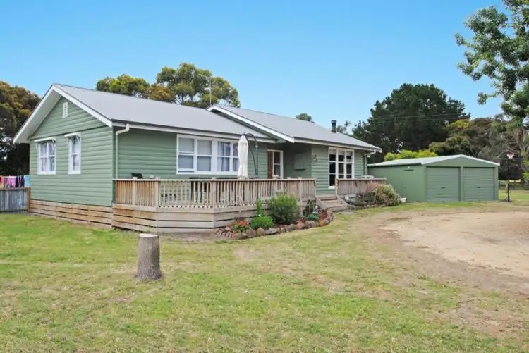 8719 Princes Highway, Bolwarra VIC 3305