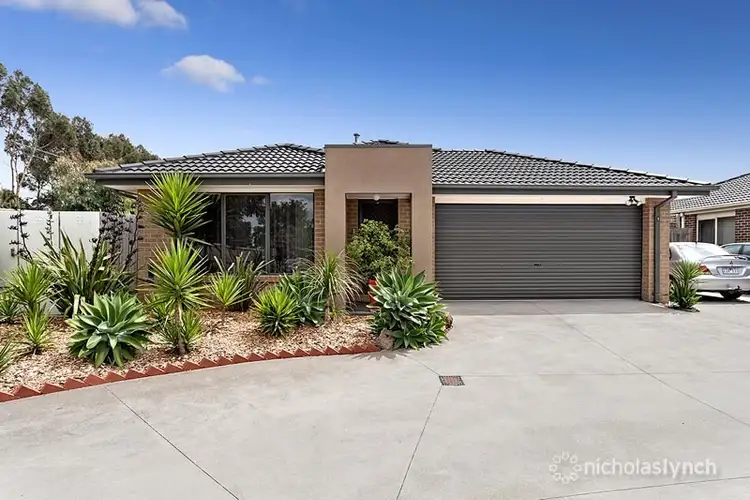 Main view of Homely unit listing, 1/10 Kingfisher Court, Hastings VIC 3915