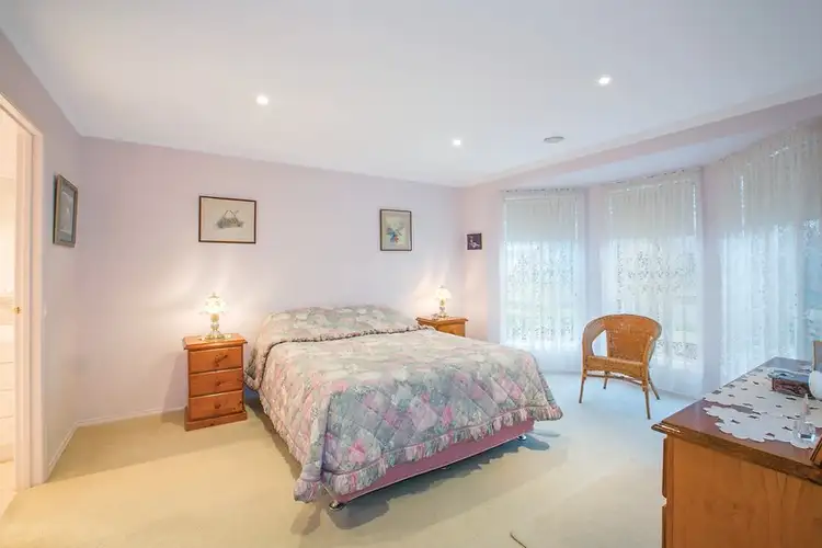 Fifth view of Homely house listing, 33 St Helens Ave, Lake Gardens VIC 3355