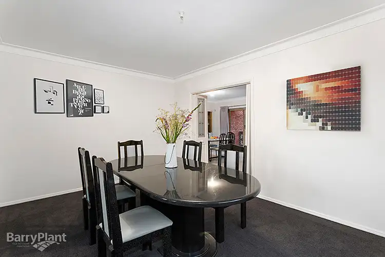 Fifth view of Homely house listing, 27 Hutchins Circuit, Bundoora VIC 3083