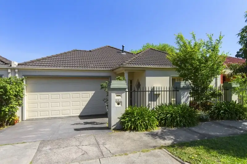 Main view of Homely townhouse listing, 121 Leeds Road, Mount Waverley VIC 3149