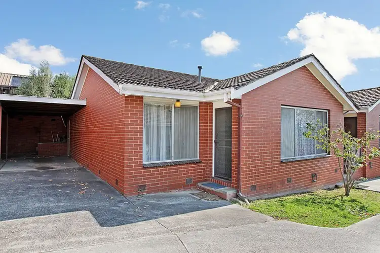 11/2b Orange Grove, Bayswater VIC 3153