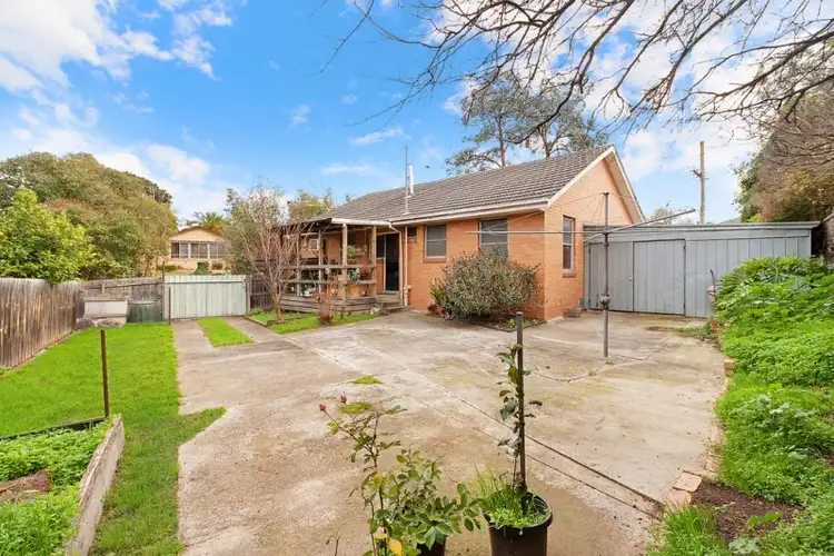 Fifth view of Homely house listing, 8 Saul Court, Greensborough VIC 3088