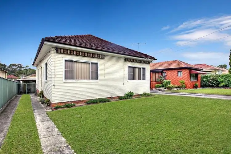 7 Hydrae Street, Revesby NSW 2212