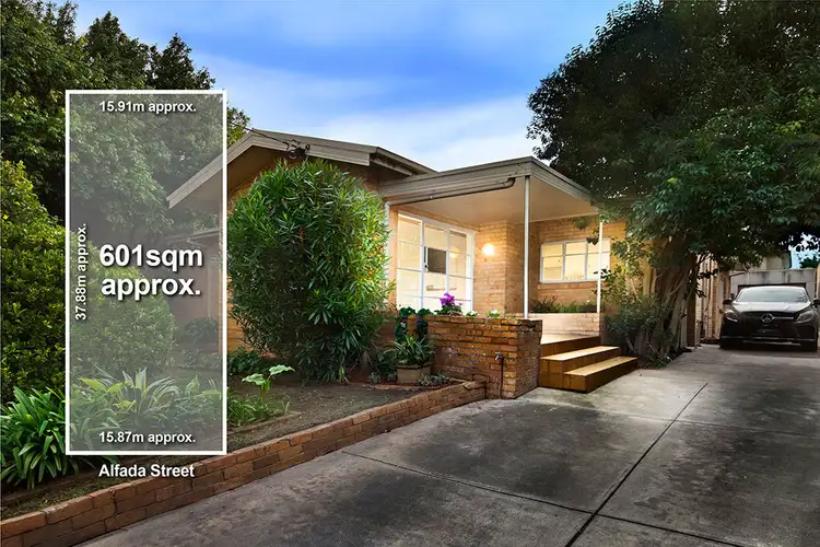 25 Alfada Street, Caulfield South VIC 3162