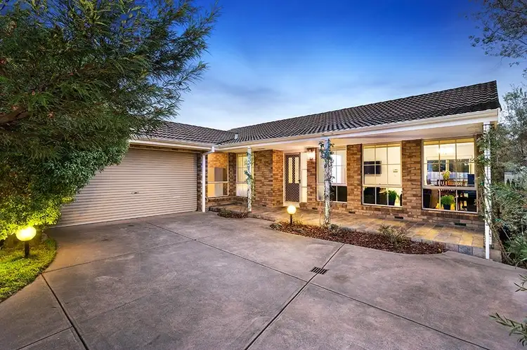 2/18 O'Hara Street, Blackburn VIC 3130