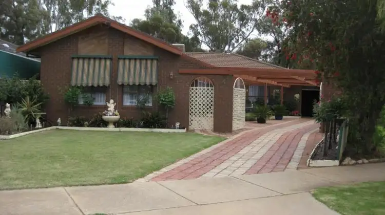 Main view of Homely house listing, 4 Vine Court, Robinvale VIC 3549