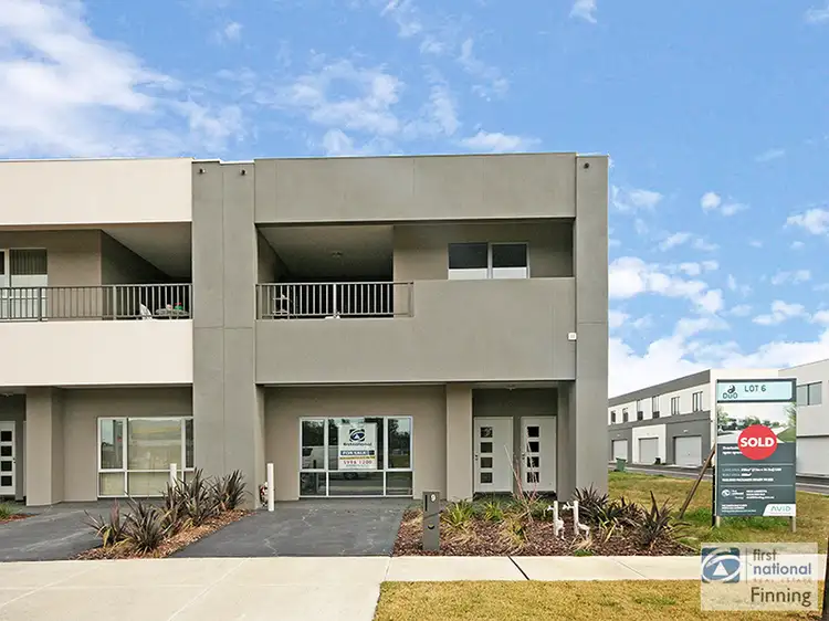 9 Fergus Lane, Cranbourne VIC 3977