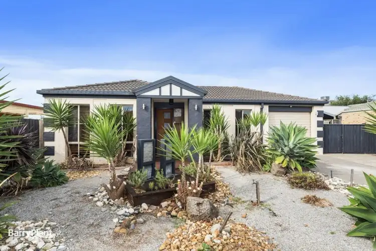 13 Seaside Close, Seabrook VIC 3028