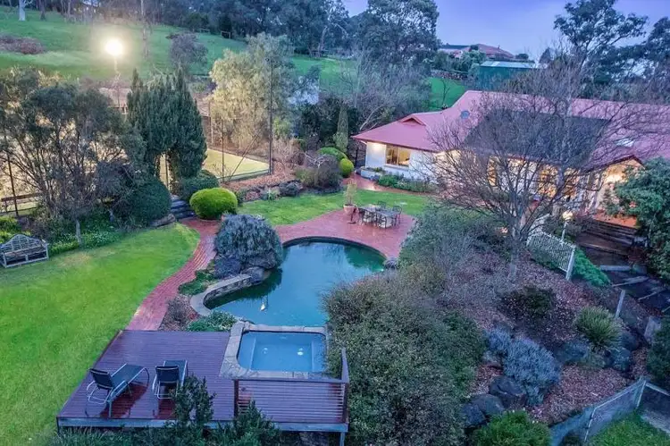 7 Joslyn Drive, Research VIC 3095