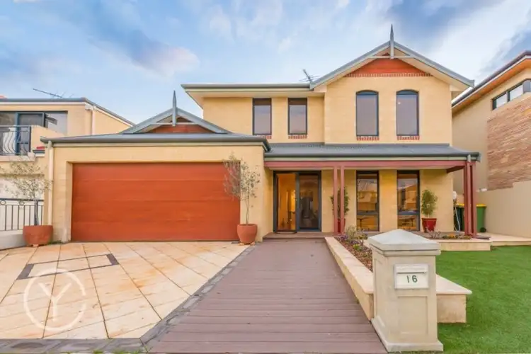 16 San Remo Boulevard, Stirling WA 6021