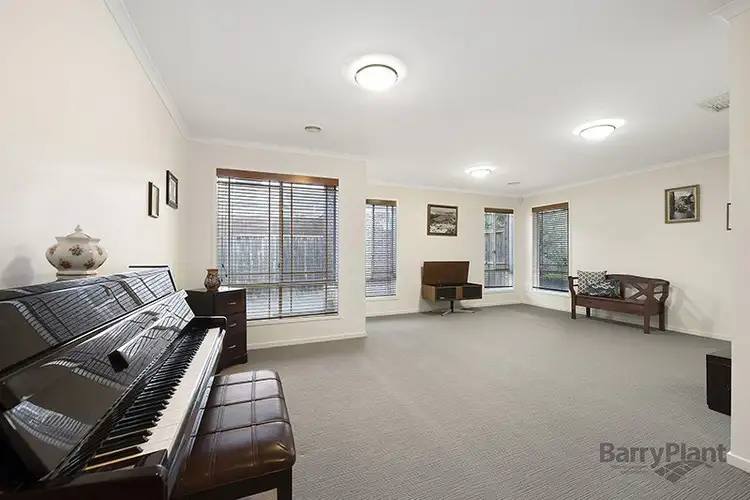Second view of Homely house listing, 31 Scarlet Drive, Bundoora VIC 3083