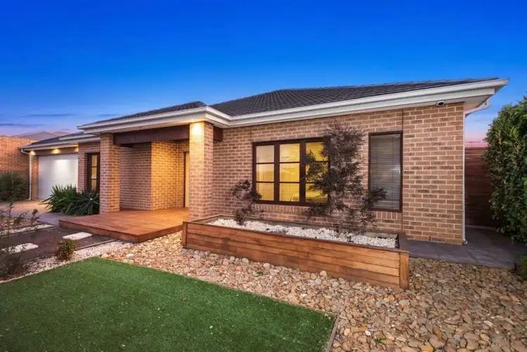 Second view of Homely house listing, 6 Tenterfield Place, Tarneit VIC 3029