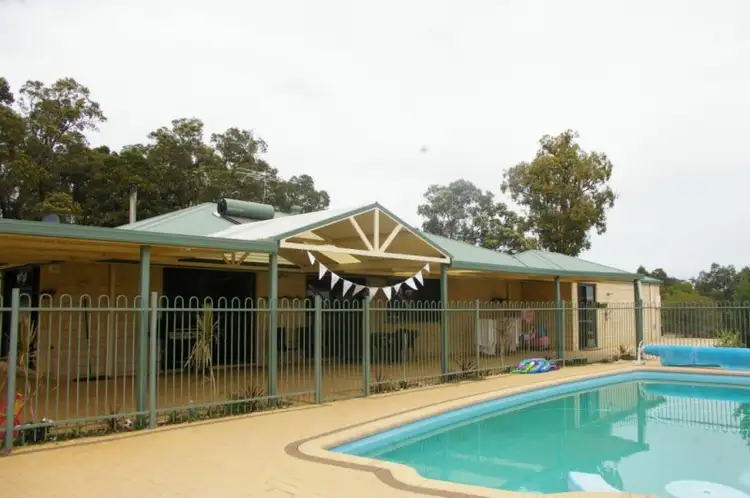 20 Pasture Place, Gidgegannup WA 6083