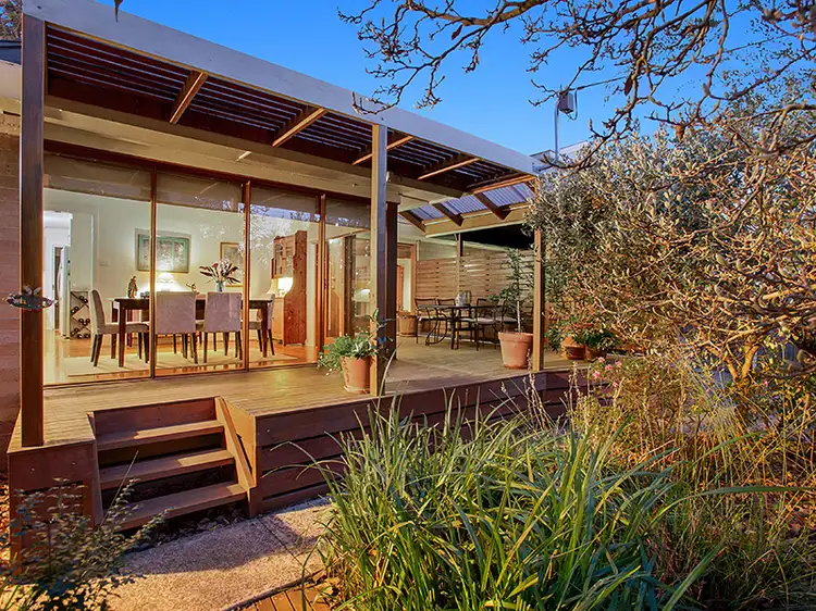 89 Barter Crescent, Forest Hill VIC 3131