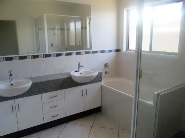Fourth view of Homely house listing, 1 Morgan Place, Emerald QLD 4720