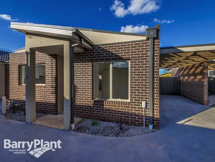 2 & 3/33 Henry Street, St Albans VIC 3021