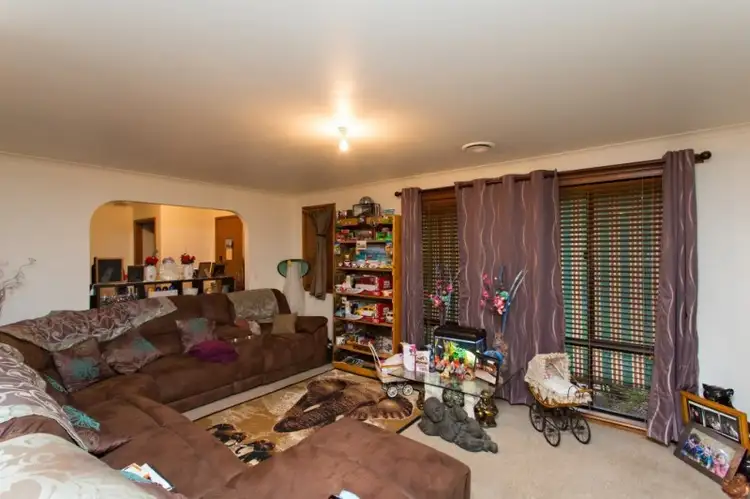 Fifth view of Homely house listing, 913 Geelong Road, Mount Clear VIC 3350